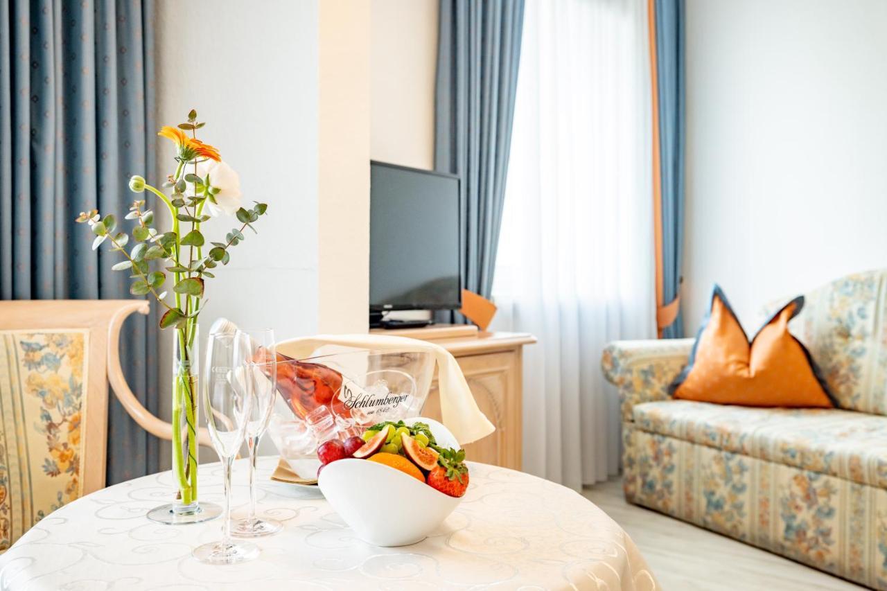 Hotel-Restaurant Minichmayr ชไตอาร์ ภายนอก รูปภาพ
